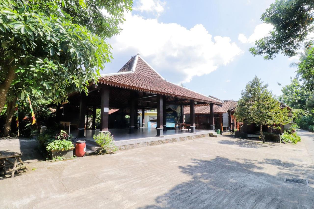 Hotel Omah Rohadi Syariah By Ndalem Beong Magelang Esterno foto